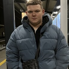 Фотография мужчины Dmytro, 19 лет из г. Варшава