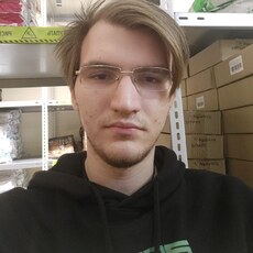 Фотография мужчины Михаил, 21 год из г. Магадан