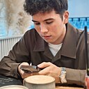 Бакдаулет, 22 года