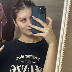 Фотография девушки Валя, 20 лет из г. Усть-Каменогорск