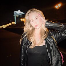 Фотография девушки Карина, 20 лет из г. Казань