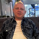 Денис, 33 года