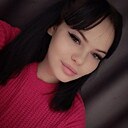 Victoria, 24 года