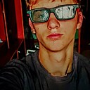 Максим, 22 года