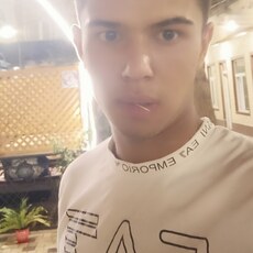 Фотография мужчины Элтин, 18 лет из г. Фергана