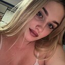 Карина, 23 года