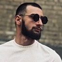 Адам, 22 года