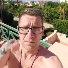 Фотография мужчины Артëм, 45 лет из г. Киров