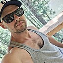 Максим, 37 лет