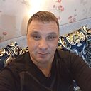 Макс, 33 года