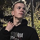 Виктор, 22 года