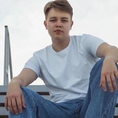 Фотография мужчины Богдан, 18 лет из г. Воткинск