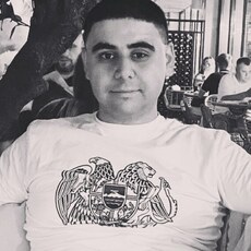 Фотография мужчины Рафо, 19 лет из г. Саратов