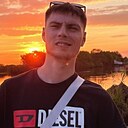 Виктор, 25 лет