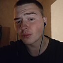 Артём, 22 года