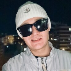 Фотография мужчины Макс, 23 года из г. Тюмень