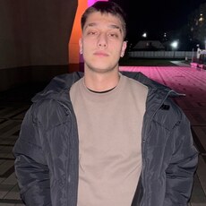 Фотография мужчины Руслан, 20 лет из г. Минск
