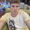 Роман, 18 лет