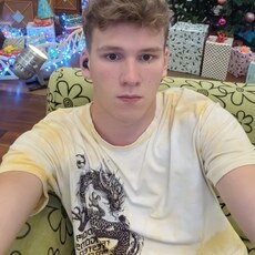 Фотография мужчины Роман, 18 лет из г. Красноярск