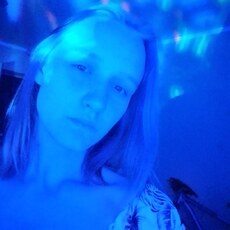 Фотография девушки Надежда, 19 лет из г. Новосибирск