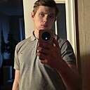 Максим, 23 года