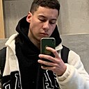 Артур, 25 лет