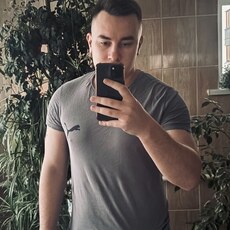 Фотография мужчины Артем, 26 лет из г. Минск