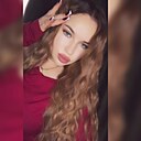 Вика, 24 года