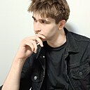 Арсений, 18 лет