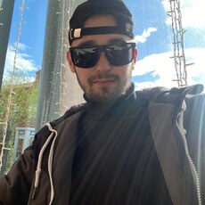 Фотография мужчины Валерий, 24 года из г. Омск