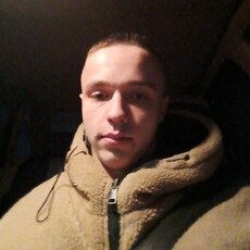 Фотография мужчины Коля, 18 лет из г. Поставы