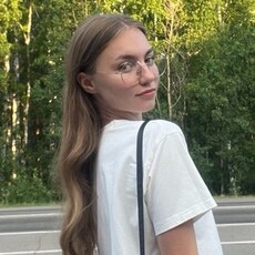 Фотография девушки Алина, 19 лет из г. Красноярск