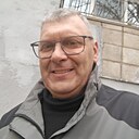 Эльбрус, 52 года