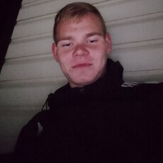 Фотография мужчины Вова, 18 лет из г. Пенза