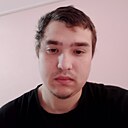 Максим, 21 год