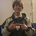 Максим, 25 лет