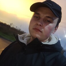 Фотография мужчины Артем, 21 год из г. Санкт-Петербург