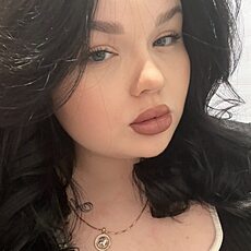 Фотография девушки Алина, 22 года из г. Нижнекамск