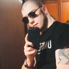 Фотография мужчины Руслан, 20 лет из г. Москва