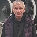 Рафаэль, 51 год