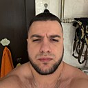 Руслан, 22 года