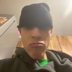 Фотография мужчины Максим, 18 лет из г. Новосибирск