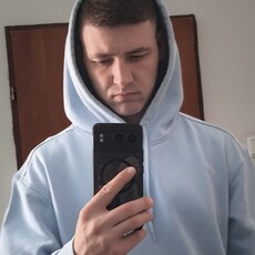 Фотография мужчины Денис, 24 года из г. Лодзь