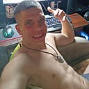 Владислав, 29 лет