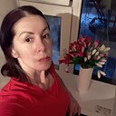 При Знакомстве, 53 года