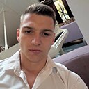 Макс, 32 года