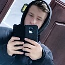 Денис, 19 лет