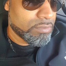 James, 54 из г. Стендаль.