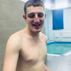 Фотография мужчины Роман, 19 лет из г. Москва