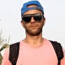 Космос, 33 года